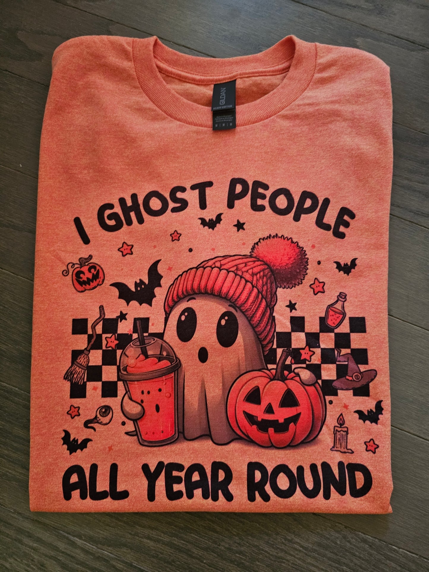 I Ghost People All Year long Graphic tee