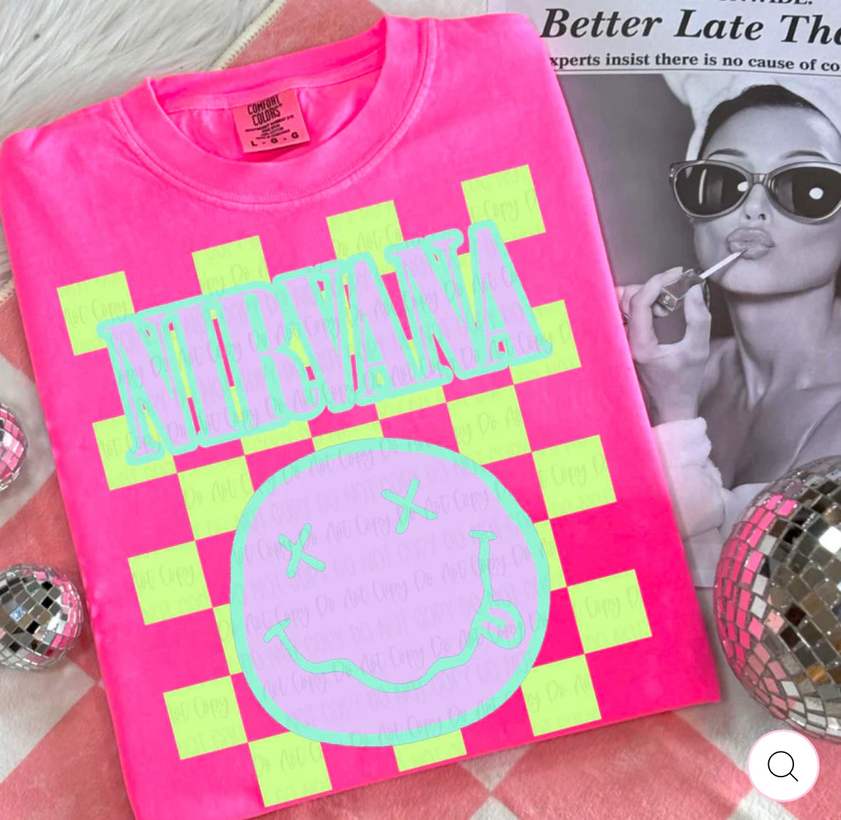 Smiley Band Tee
