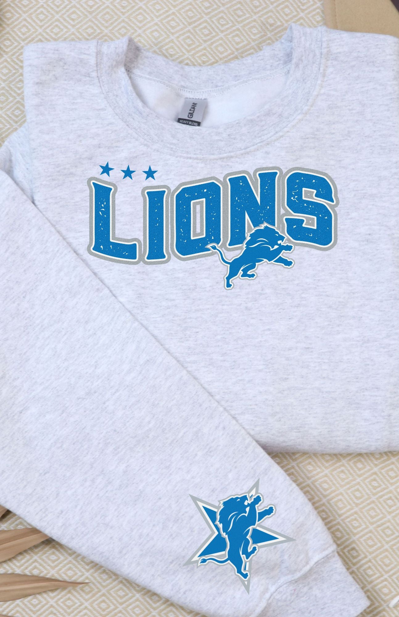 NFL Football Sweatshirt & T-Shirts