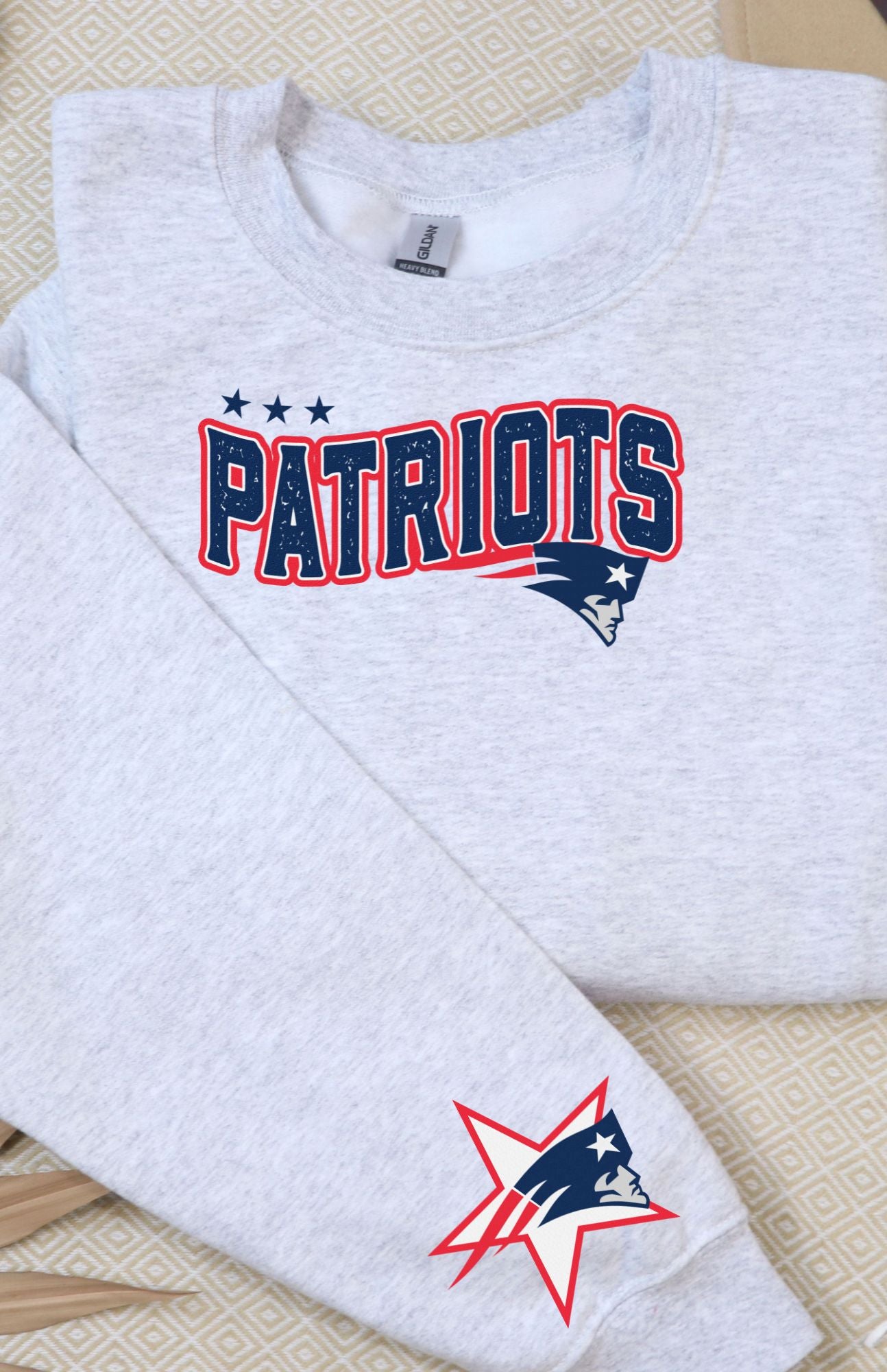 NFL Football Sweatshirt & T-Shirts