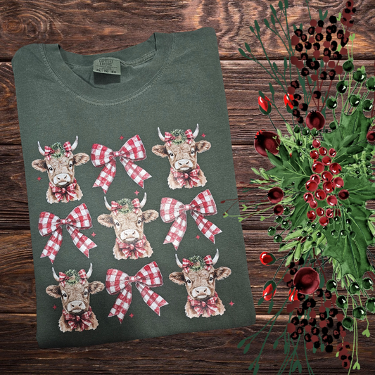 Christmas Cow Coquwtte Comfort Color Shirt