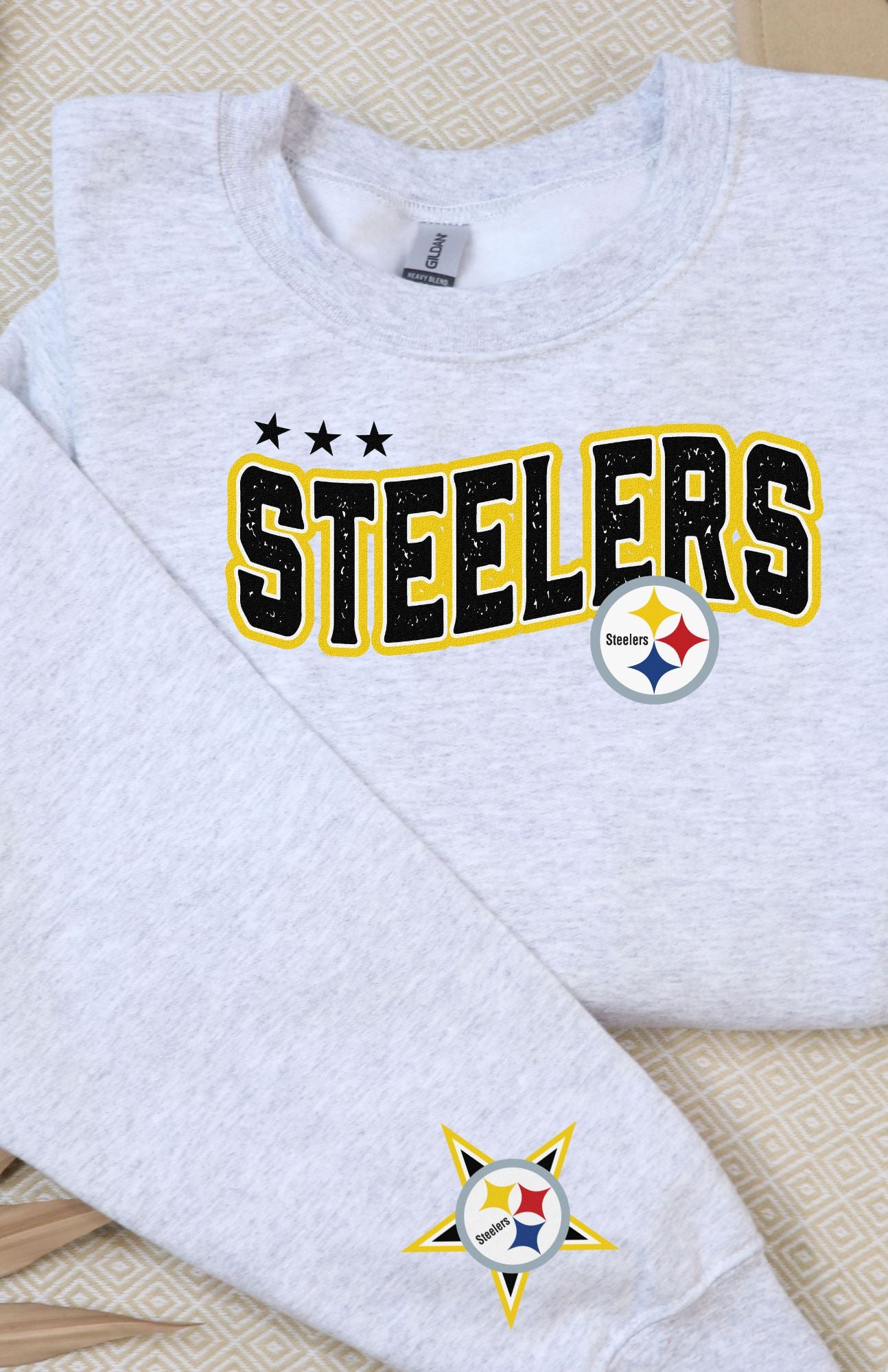 NFL Football Sweatshirt & T-Shirts