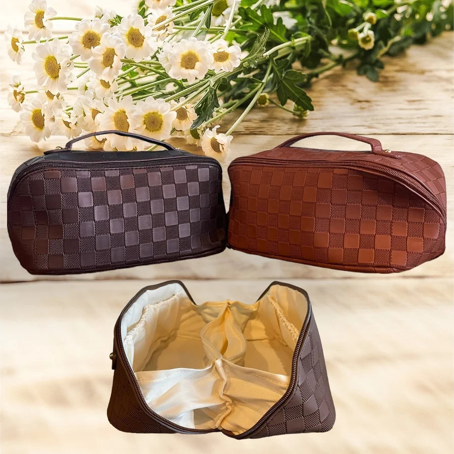 Checkered Fill it up Make Up Bag