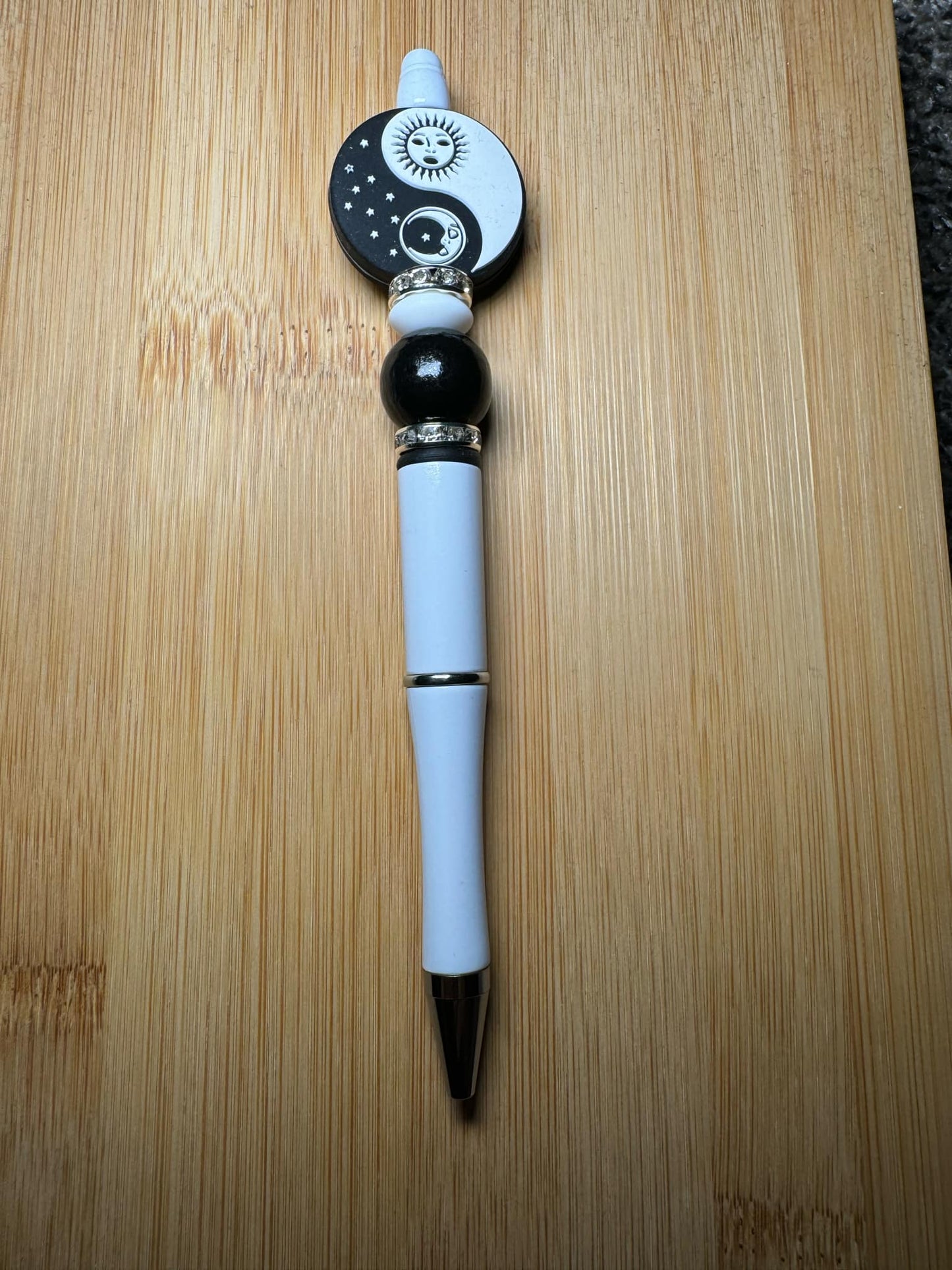 Yin & Yang Sun and Moon Focal Pen